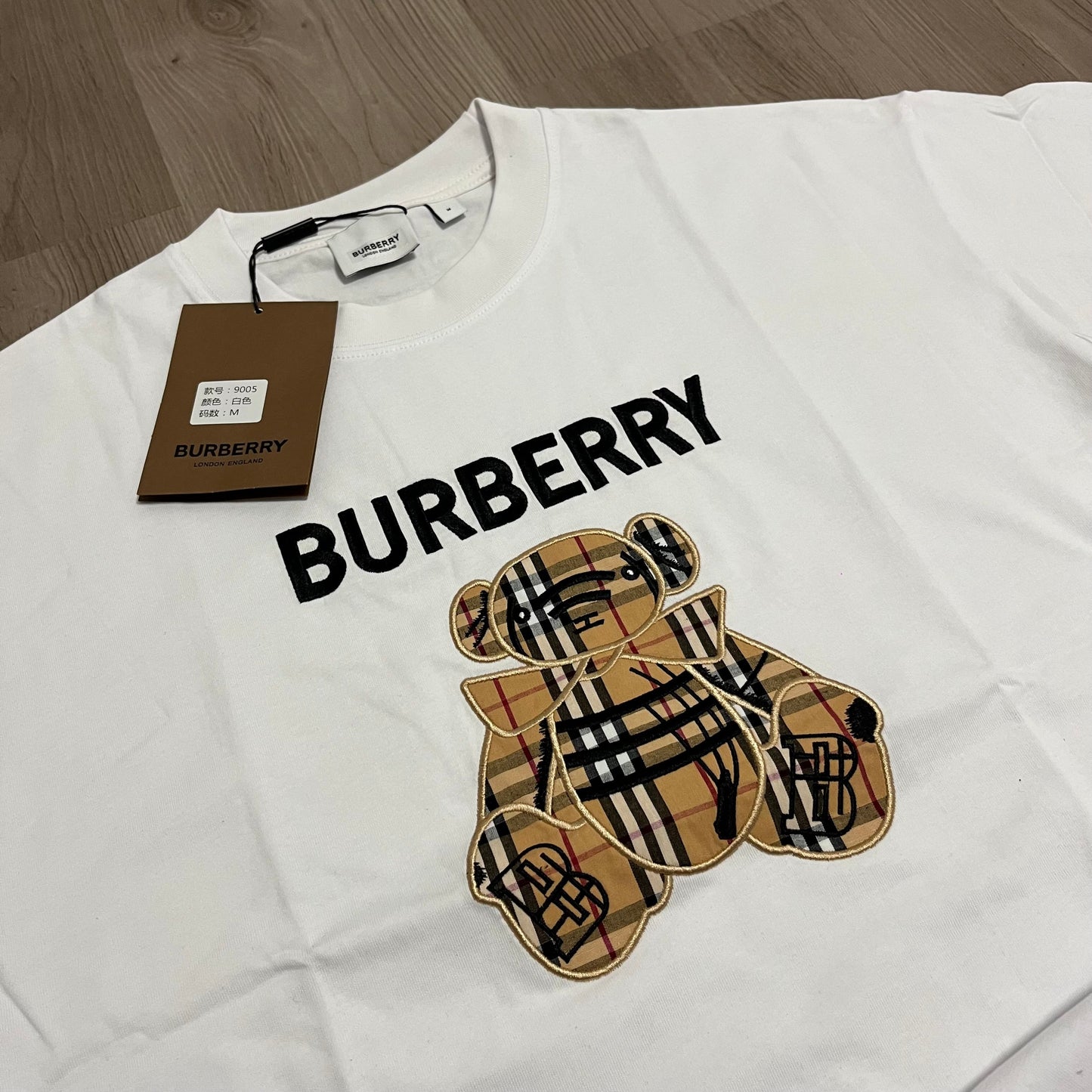 Camiseta OVERSIZE BURBERRY WHIT TED